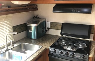 2010 Fleetwood RV Jamboree Sport 31M