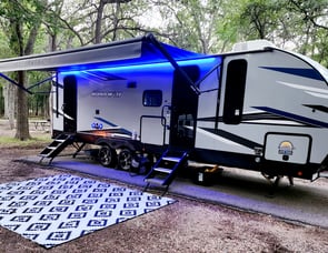 Forest River RV Cherokee Alpha Wolf 26DBH-L