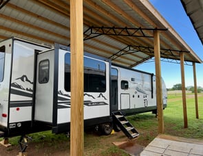 Forest River RV Cherokee Black Label 306MMBL