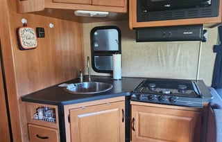 Sleeps 7 2015 Thor Majestic
