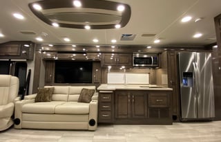 The Presidential,  Entegra Coach Reatta 39T2