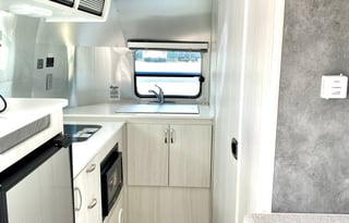 2021 Airstream RV Bambi 20FB