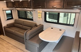 2023 Entegra Coach Accolade XL 37L