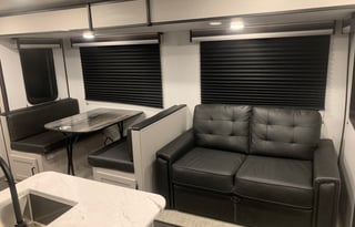 2022 Heartland Mallard m26