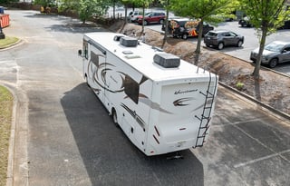 Thor (8 People, Class A// Local Delivery Only)