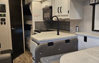 ARVIE III: 2022 Jayco Alante 29F