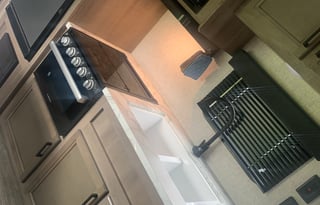 2023 JAYCO JAY FLIGHT 264BH CAMPER RENTAL