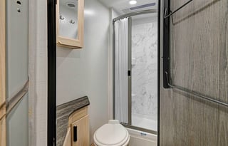 Ultimate Mercedes Couples Retreat on Wheels!