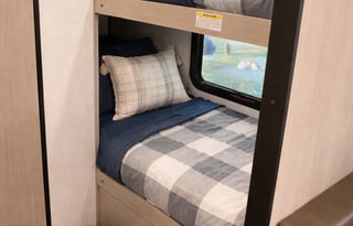 "Miami" Lightweight & Easy to Tow (OKFL1937)