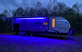 Red River Gorge Alpha Wolf Camper | Pet Friendly