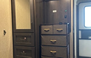 Family-sized 2022 5th Wheel