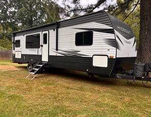 Keystone RV Hideout 28RKS