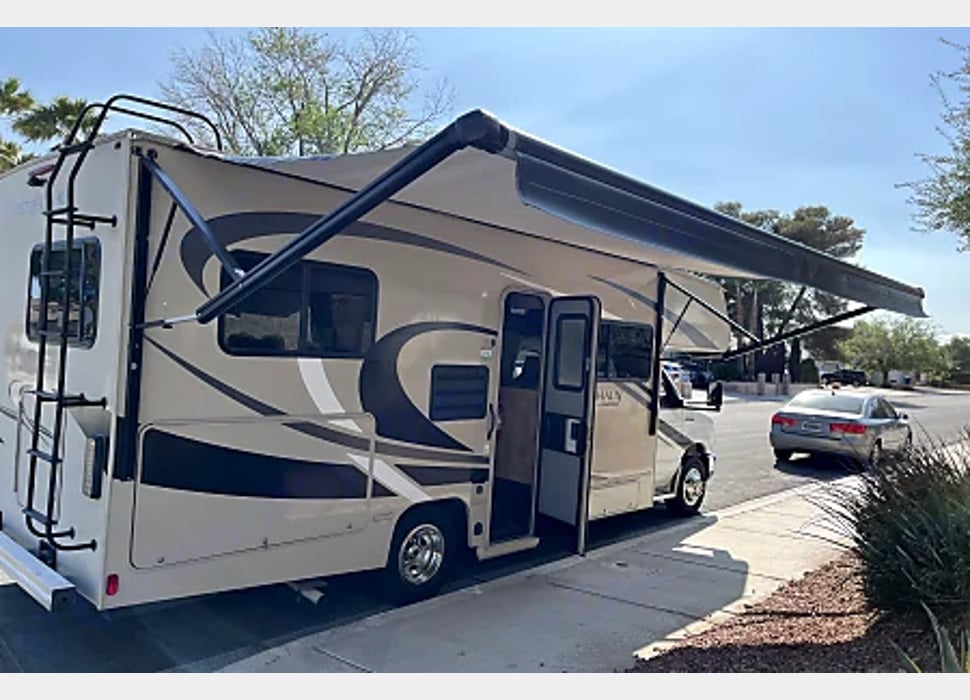 Class C Motor Home rentals in Las Vegas