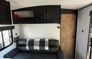 Clean, cozy, and roadtrip ready!