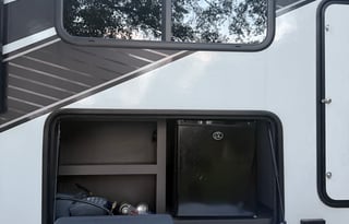 2024 Grand Design Momentum G-Class 28G