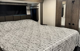 2021 Alliance Paradigm 390MP