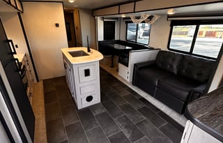 2023 Heartland Mallard M33