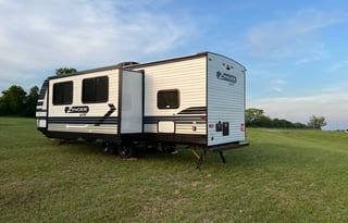 2022 CrossRoads RV Zinger Lite ZR270BH