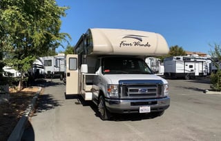 2019 Thor Motor Coach Four Winds 26B