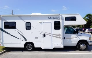 2012 Thor Motor Coach Four Winds 23U