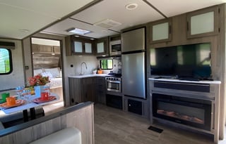 Festival and Pet Friendly Slide out Camper