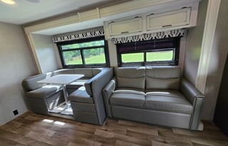 Adventure Ready 2021 Jayco Redhawk 29XK C Class