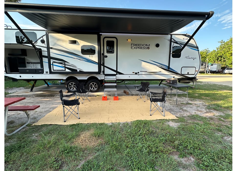 Travel Trailer rentals in Tavares
