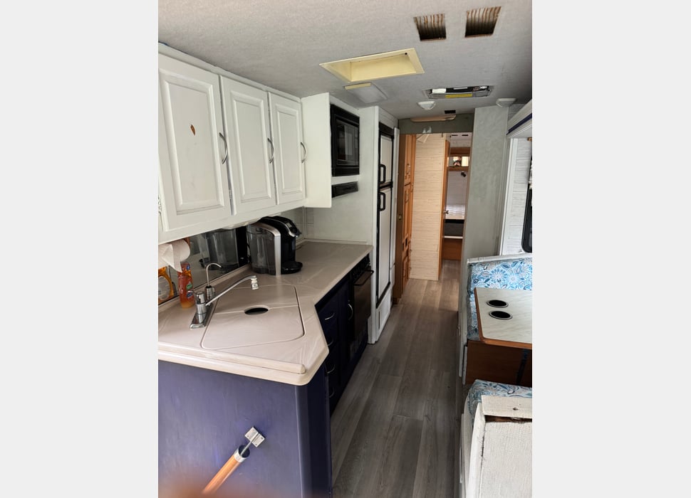 Class A Motor Home rentals in Weston