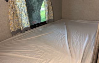 Sassy Sasquatch – Family Bunk w/ Outdoor Kitchen