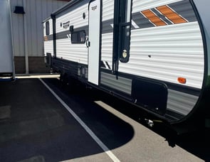 Forest River RV Wildwood X-Lite 273QBXL