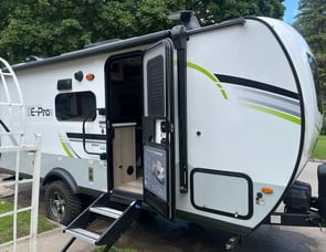 Forest River RV Flagstaff E-Pro E19BH