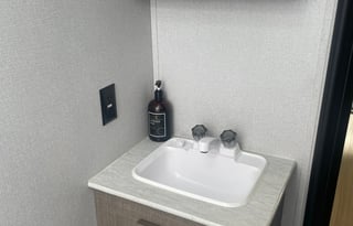 2021 Keystone RV Hideout 24BHWE