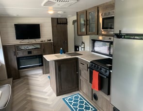 Forest River RV Wildwood X-Lite 263BHXL