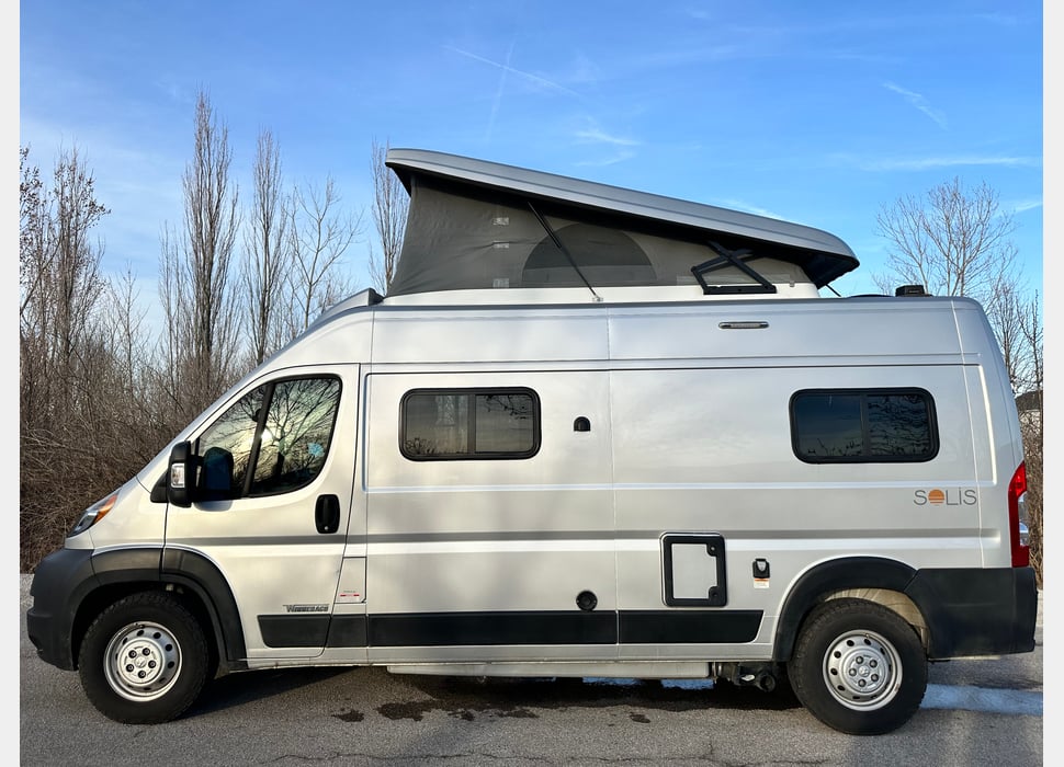 Class B Camping Van rentals in Lake St. Louis