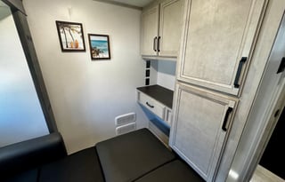 Timber - 2024 Keystone Montana High Country 385BR