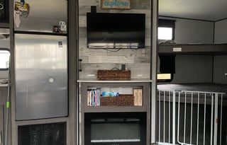 "Tri-Pod" - the Easy-Tow Adventure Trailer