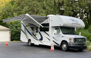 2022 Thor Motor Coach Chateau 27R