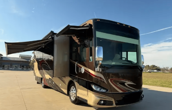 2015 Tiffin Phaeton 36 GH