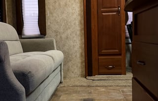 2012 Keystone 28ft Fifth Wheel