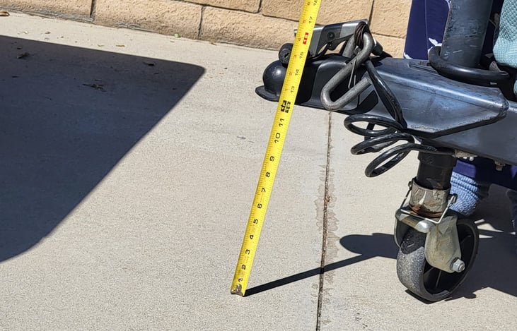 Bottom of tongue measure 12" when trailer is level for towing.