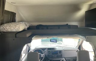 33ft Sunseeker special Bunkhouse Edition - "Sonny"