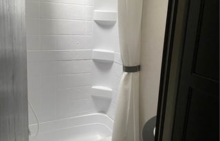 Delivered& Wkly  Discount 2019 Keystone Passp 239M