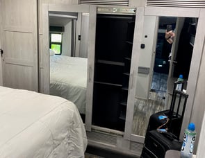 Keystone RV Fuzion 419