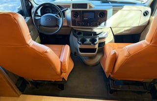 Winnebago Minnie Winnie Premier