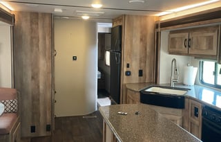 2016 Skyline Layton Javelin 325RL