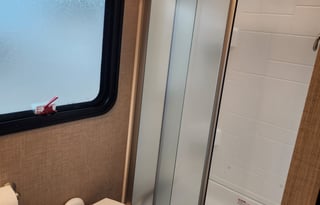 T2023 CONVENIENT & EASY TO DRIVE RV!!! MIRAMAR