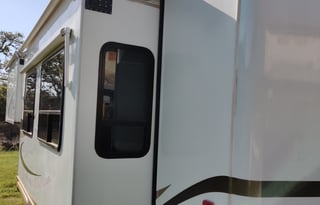 2007 Newmar Kountry Aire 37SBRE