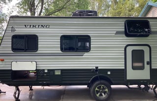 2018 Viking Ultra-Lite 17BH