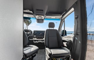 New 2023 Thor Sanctuary Model 19P Luxury RV Rental