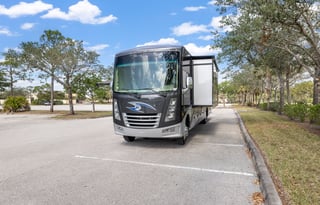 2021 Thor Motor Coach Miramar 35.2"Big Teddy"